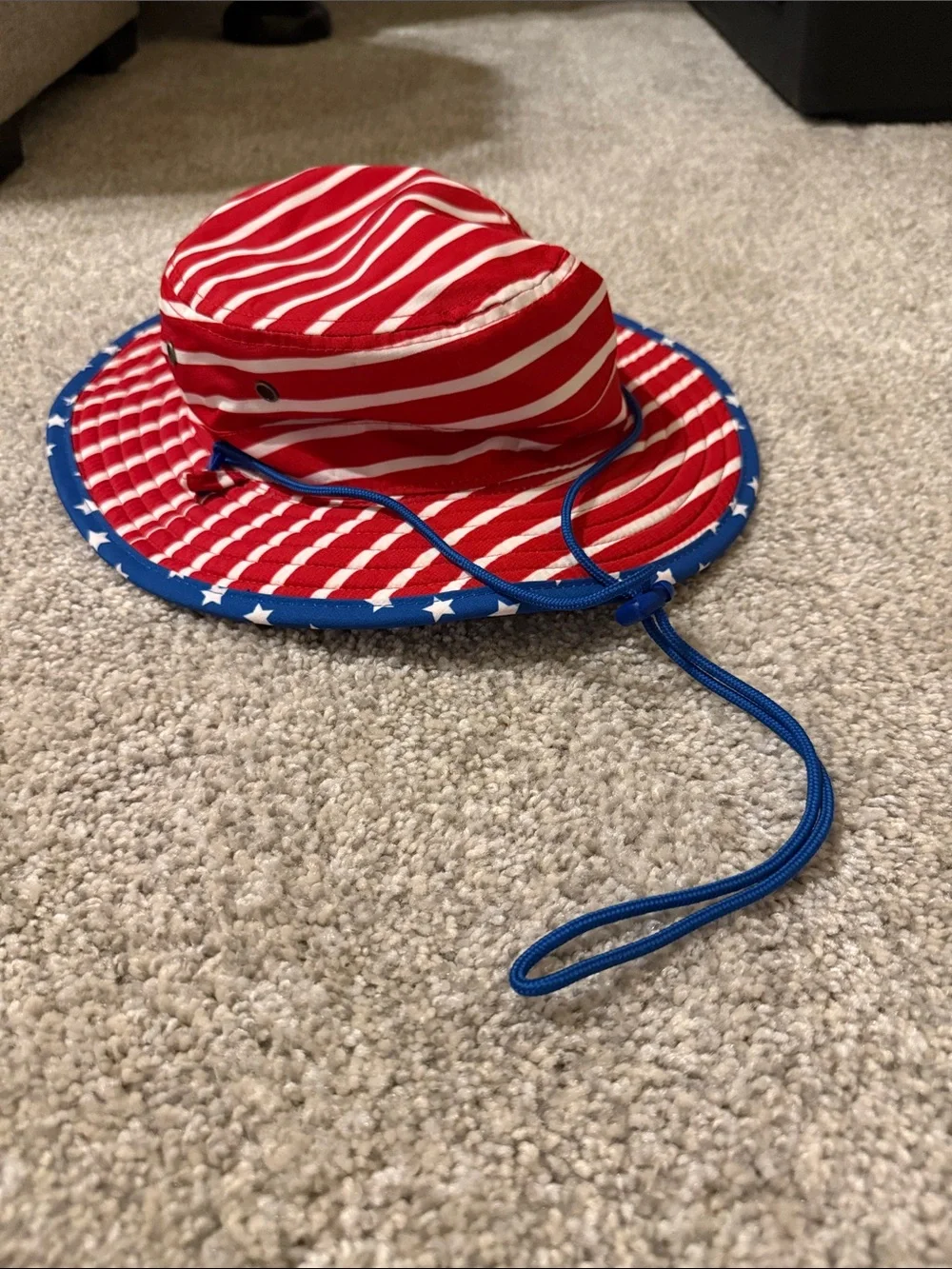Vineyard Vines Patriotic Red & White Striped Sun Hat with Blue Star Brim
